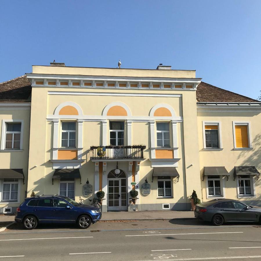 Lg Cosy Apartment Korneuburg Exterior foto